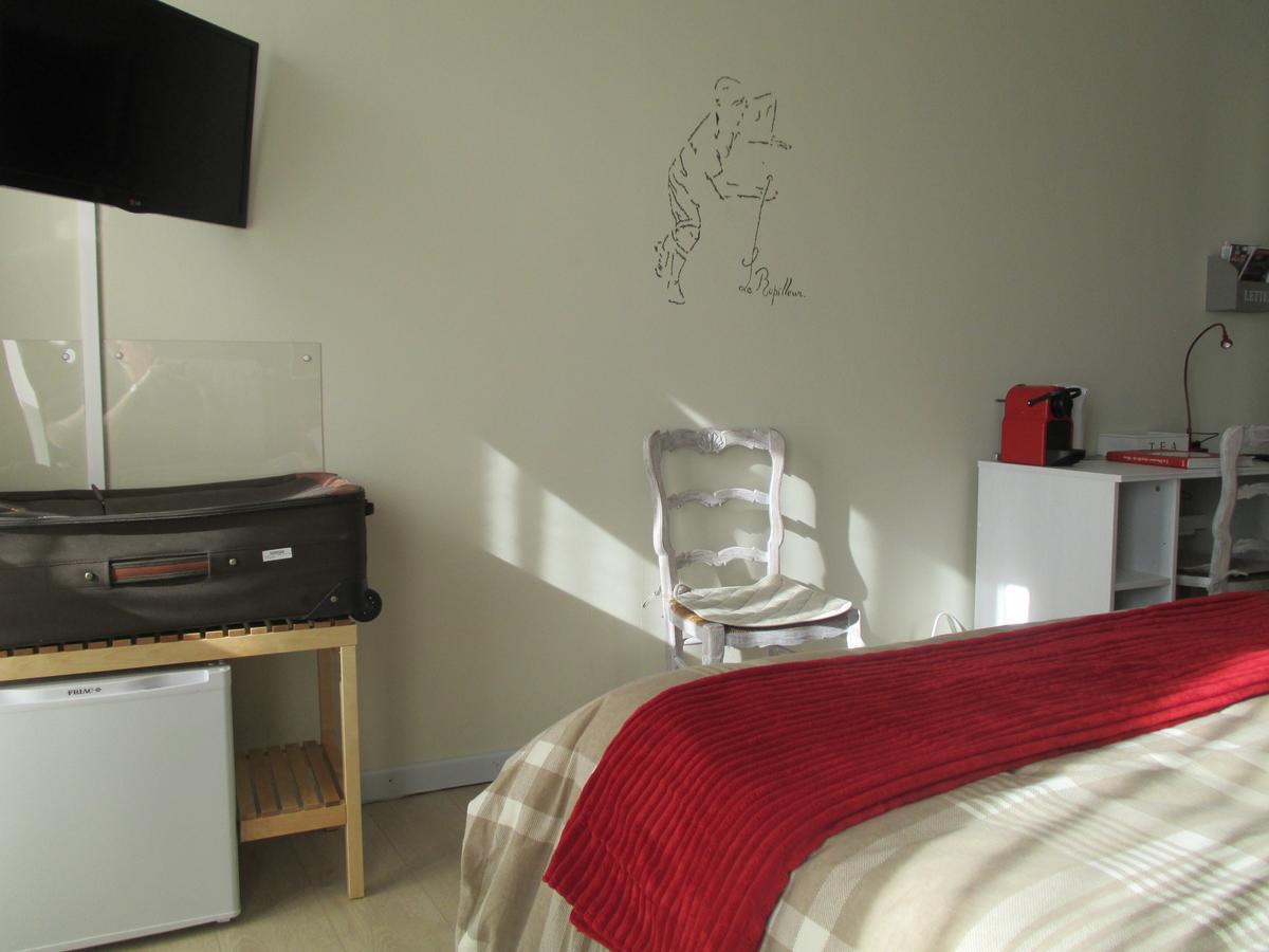 B&B La Chambre Du Ropieur Mons Luaran gambar